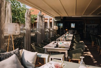 Το εστιατόριό μας / Our Restaurant